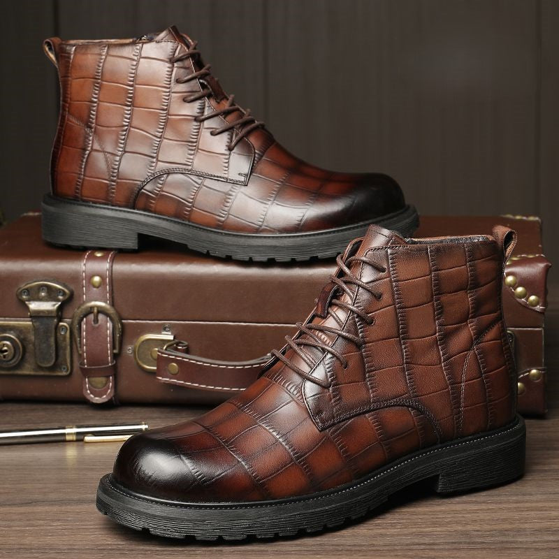 Stylish checked leather boots for men