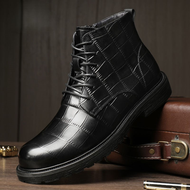 Stylish checked leather boots for men