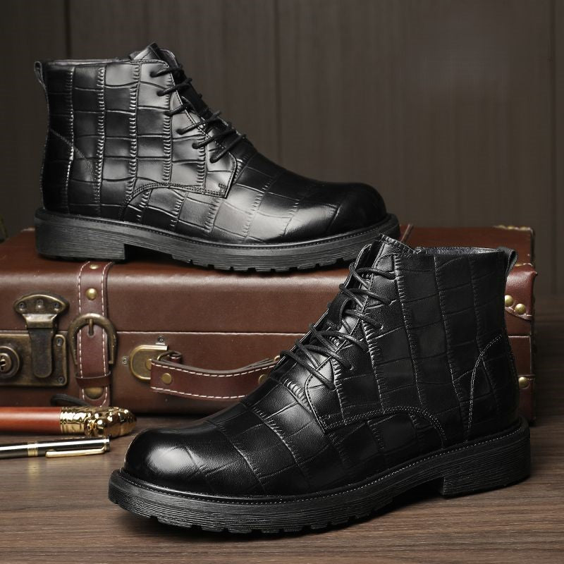 Stylish checked leather boots for men
