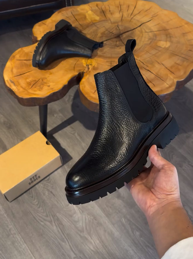 Men's Leather Chelsea Boots