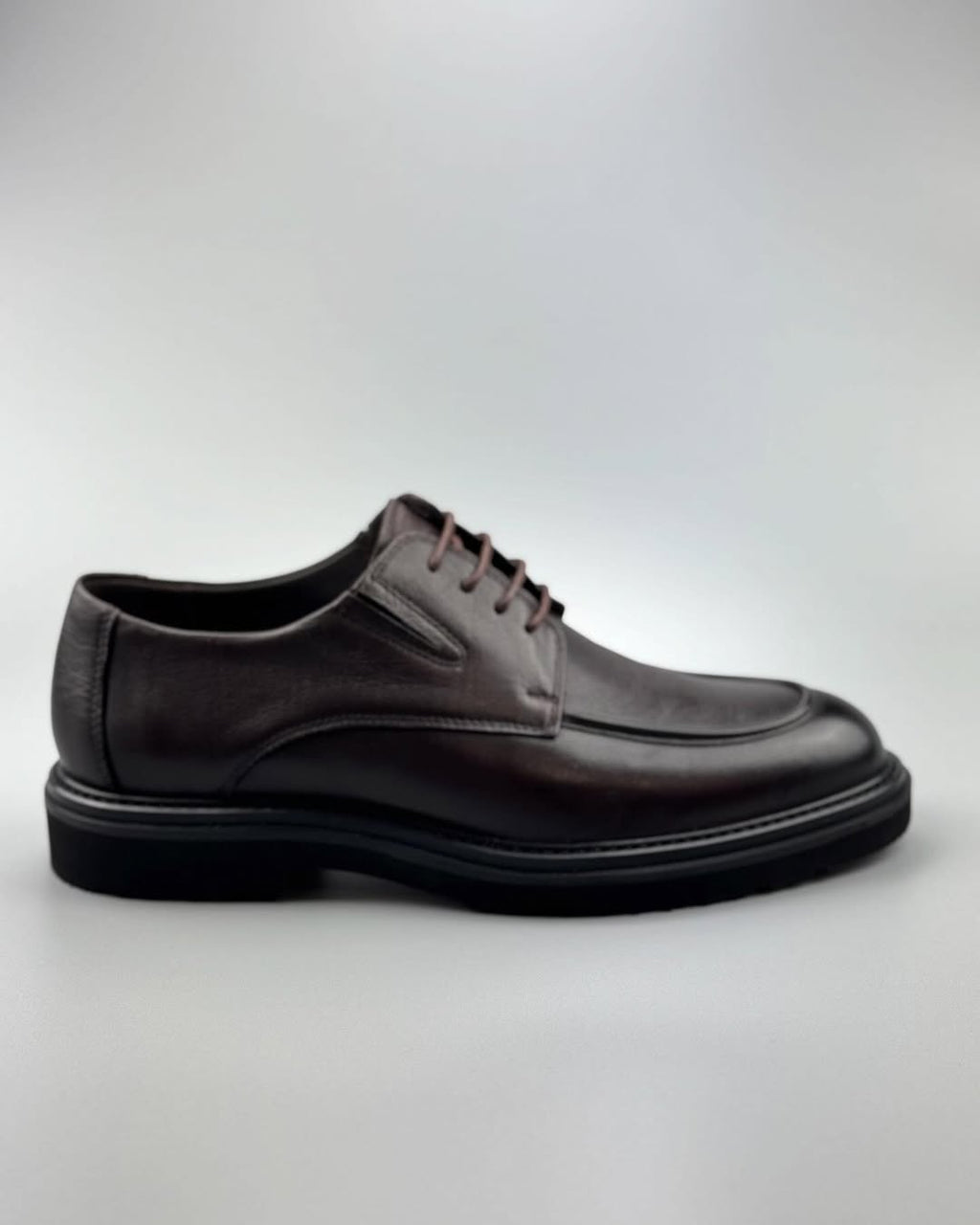Men's Leather Lace-Up shoes