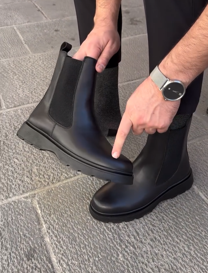 Black Leather Ankle Chelsea Boots