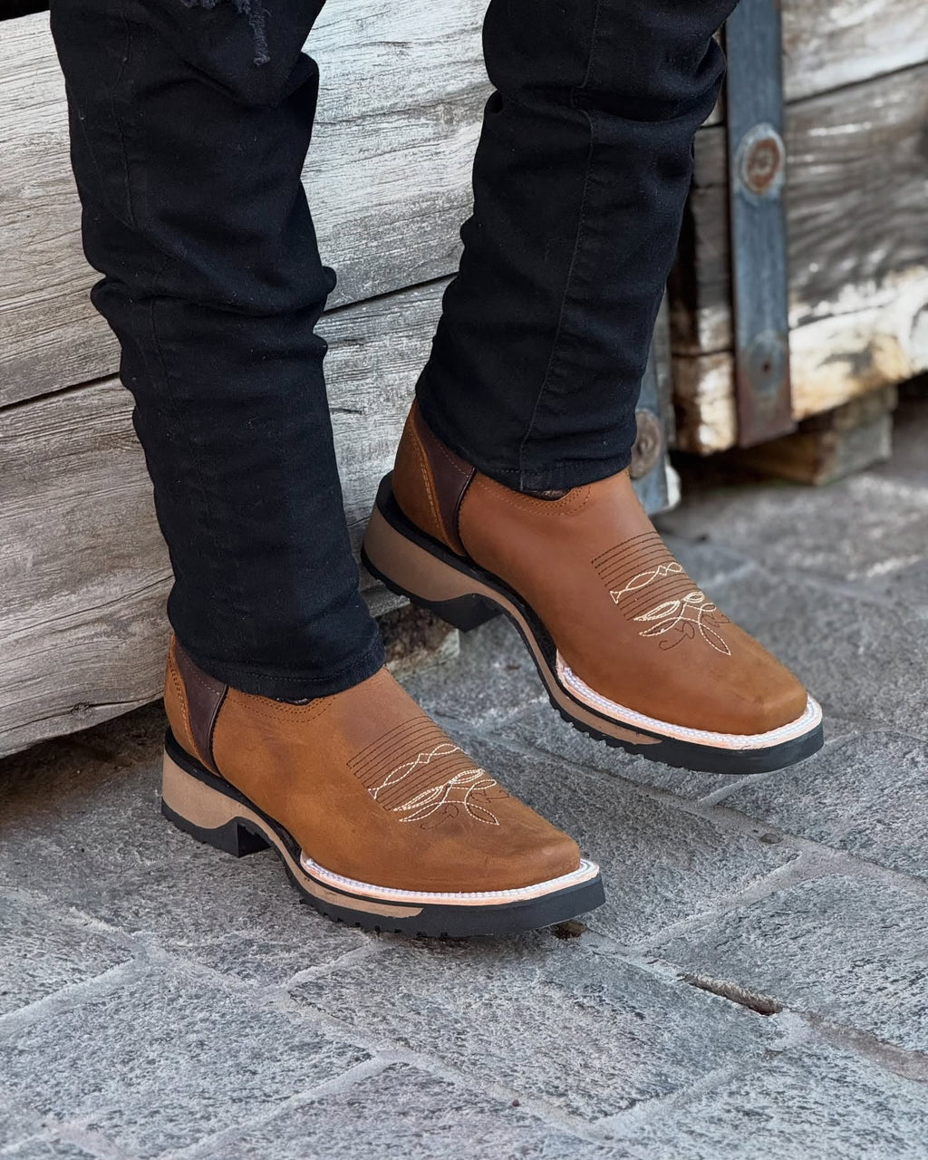 Totem Thick Heel Knight Boots Embroidered Square Toe Martin Boots