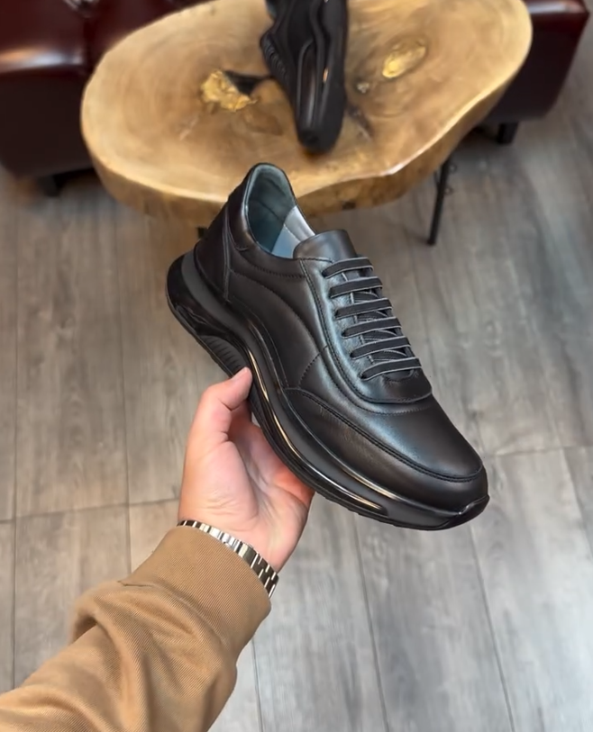 Black Comfort Calfskin Sneakers