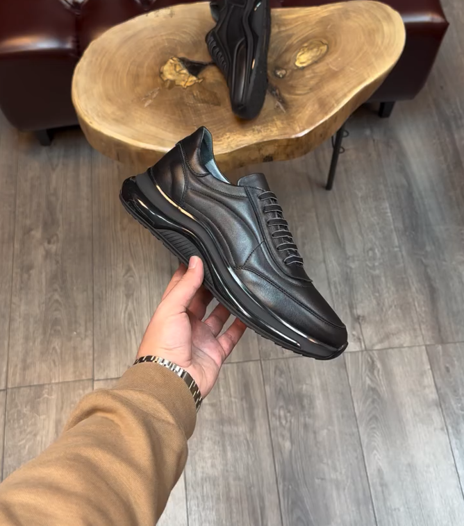 Black Comfort Calfskin Sneakers