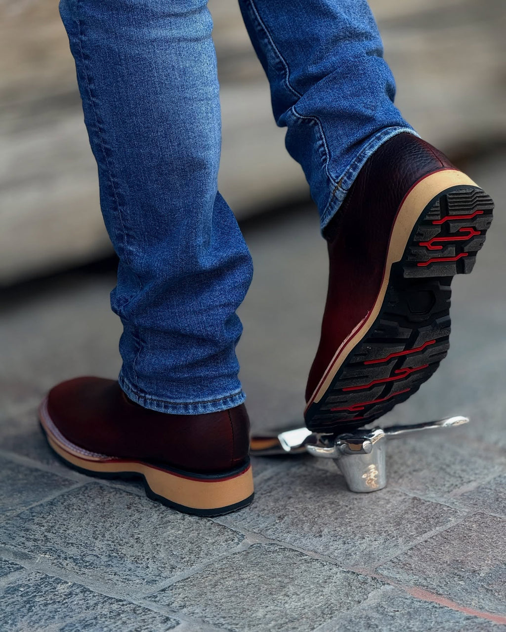 Men's Scratch-resistant Genuine Leather Boots