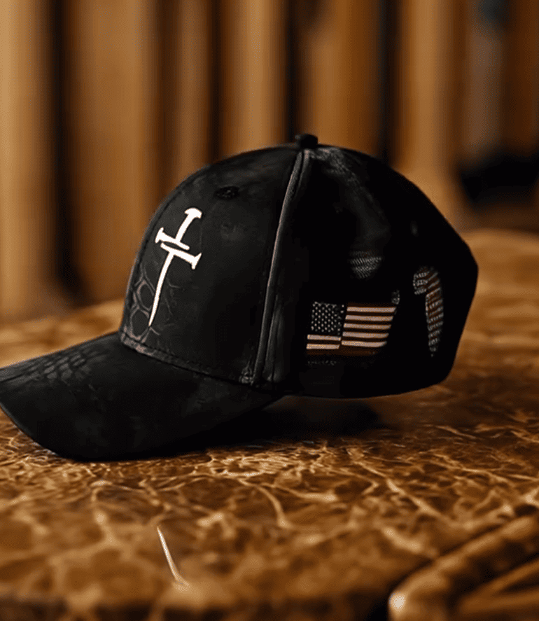 Classic Nails Cross Cap