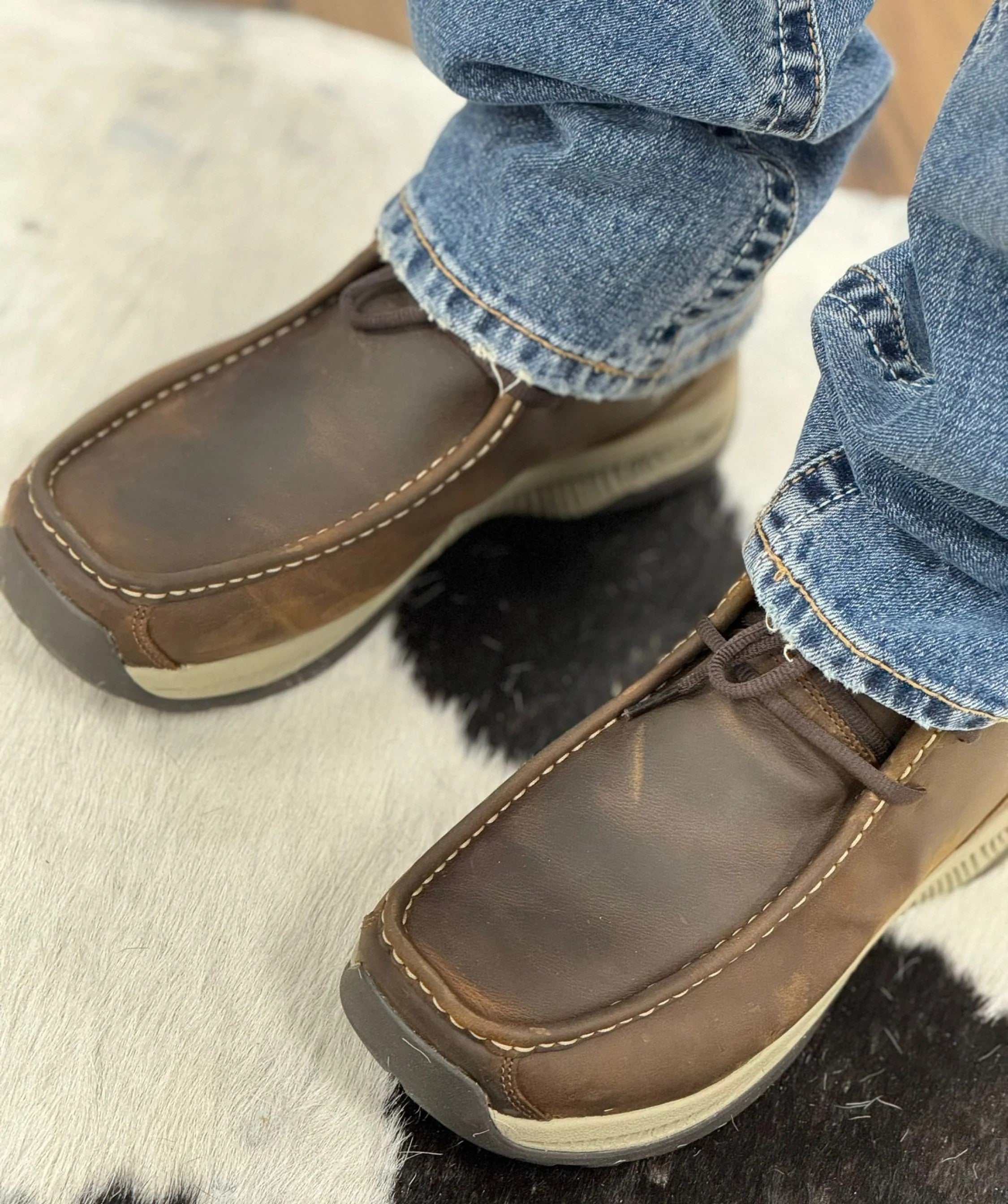 Distressed Leather Western Moc Toe Chukka Boots