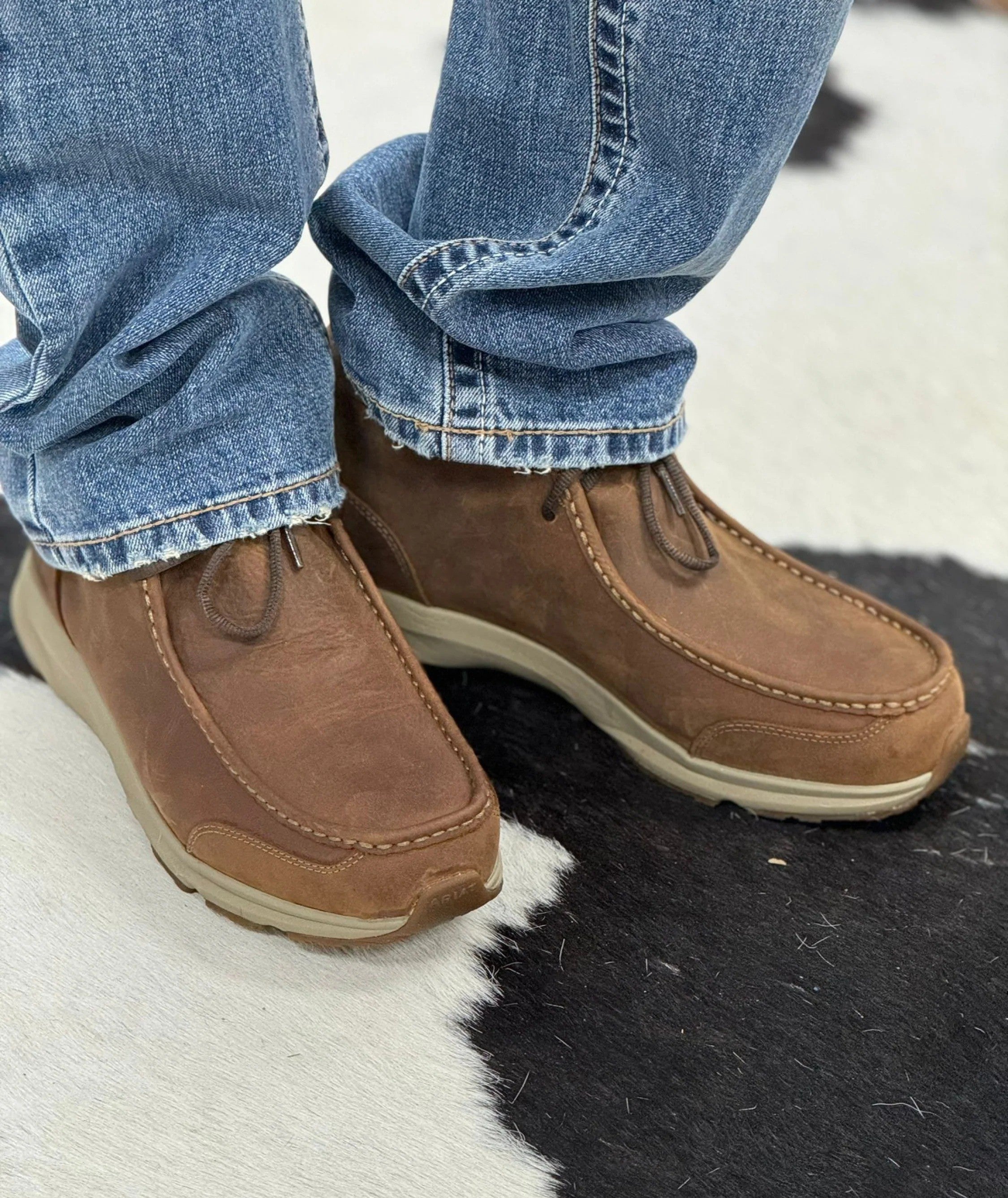Distressed Leather Western Moc Toe Chukka Boots