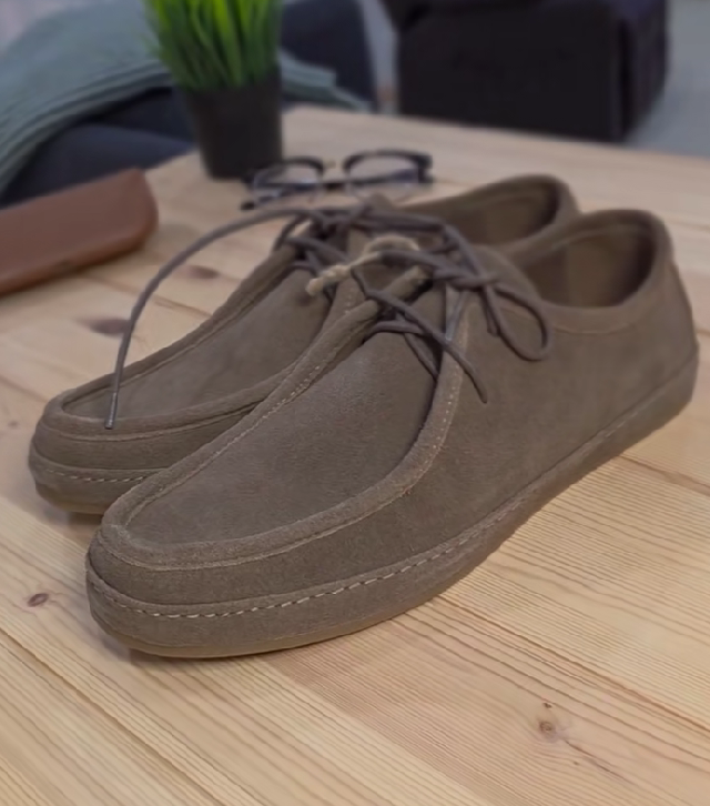 Suede Moc Toe Casual Shoes