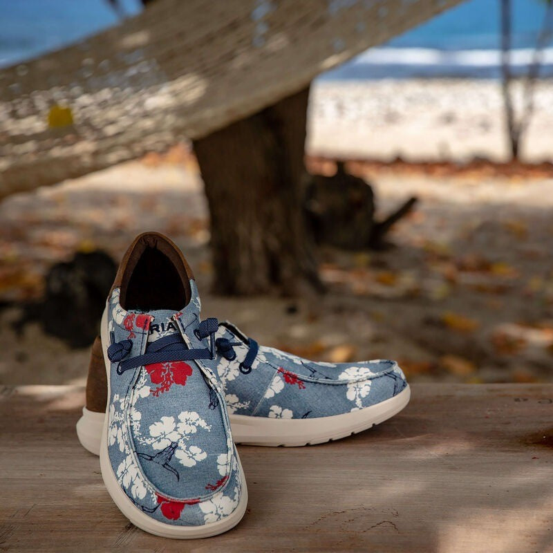 Hawaiian Flower Lightweight Lace-Up Moc Sneakers