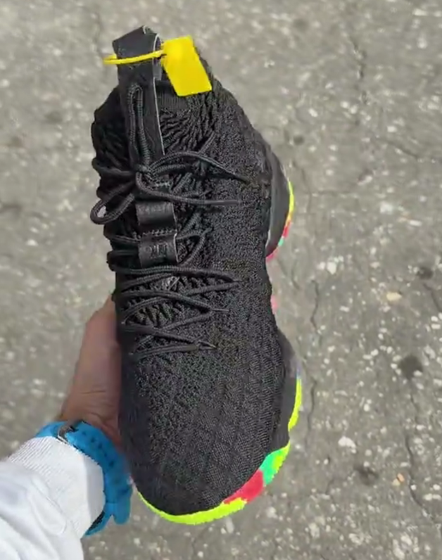 Knit Fabric Rainbow Outsole High-Top Basketball Sneakers
