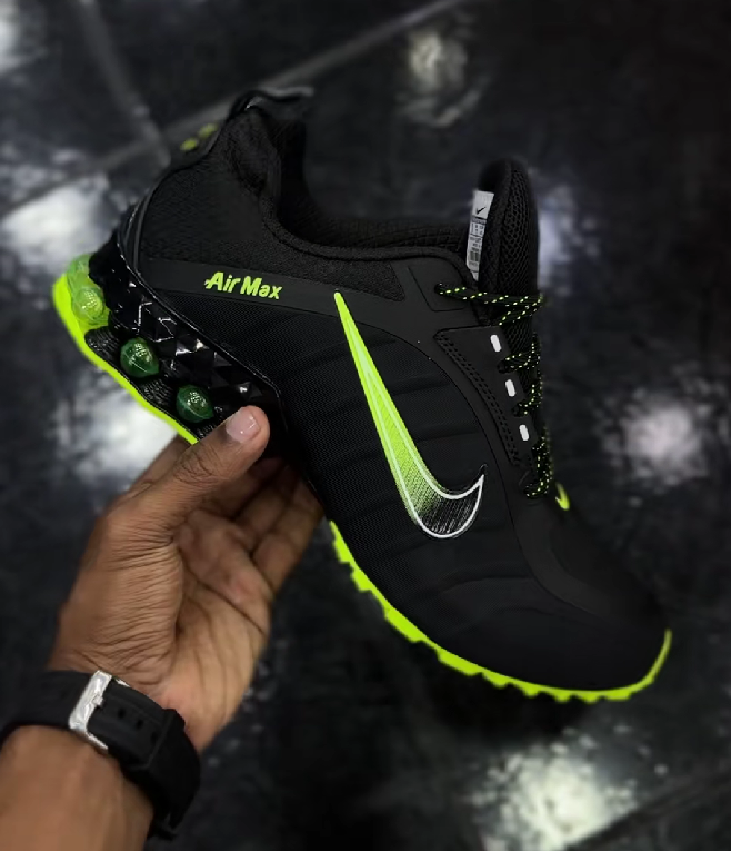 Air Max Cushion Sneakers