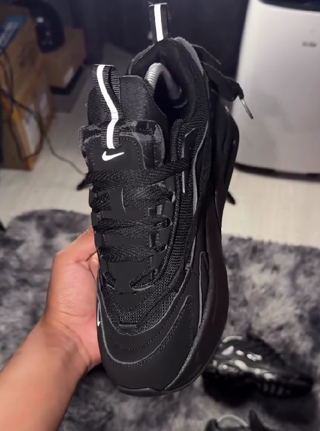Air Max Furiosa