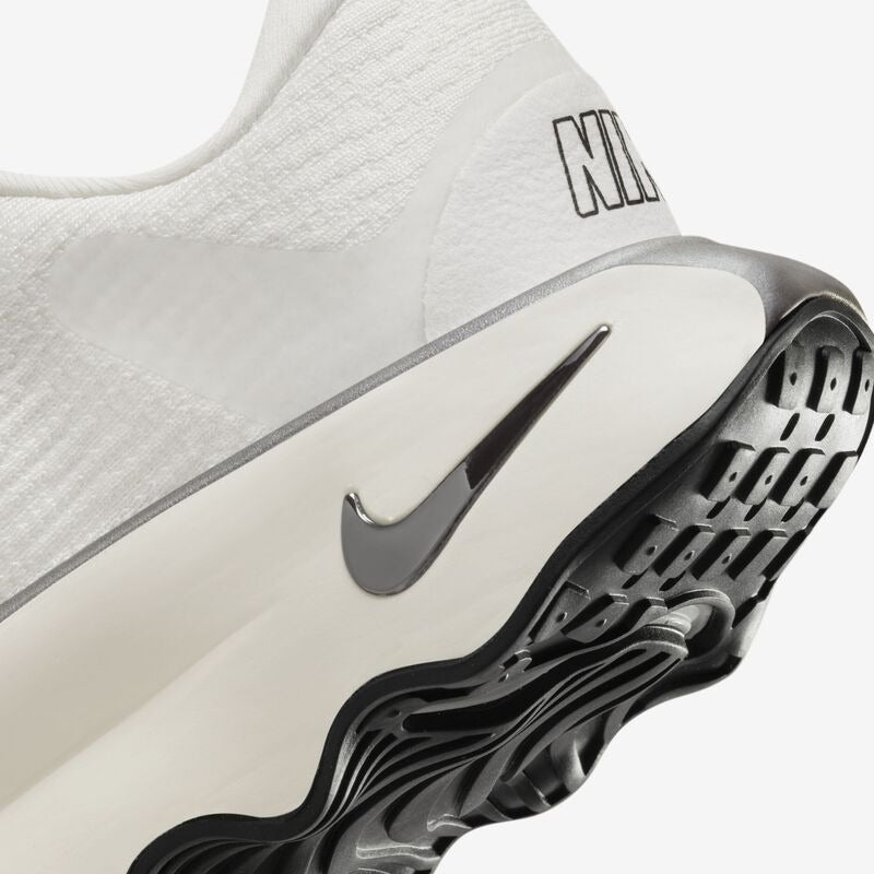 Motiva Walking Shoes
