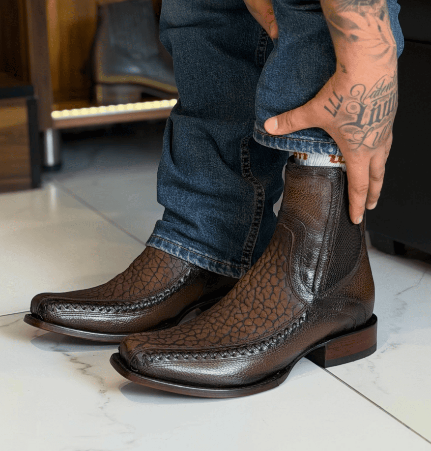 Rancho Pebbled Grain Chelsea Boot